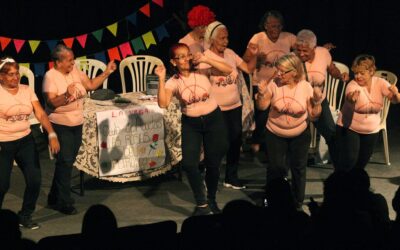 MINIFESTIVAL DE TEATRO SUBIÓ AL ESCENARIO LA CREATIVIDAD DE LOS ADULTOS MAYORES