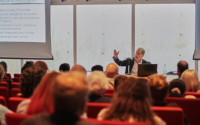 Experto mundial en DD.HH. abrió ciclo en la UCAB: «No puede haber una reconciliación política que excluya a la sociedad»